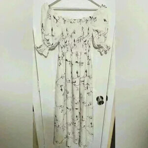 Moosta XS Floral Dress NWOT